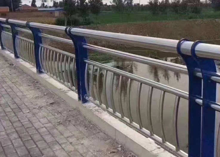 河道護(hù)欄